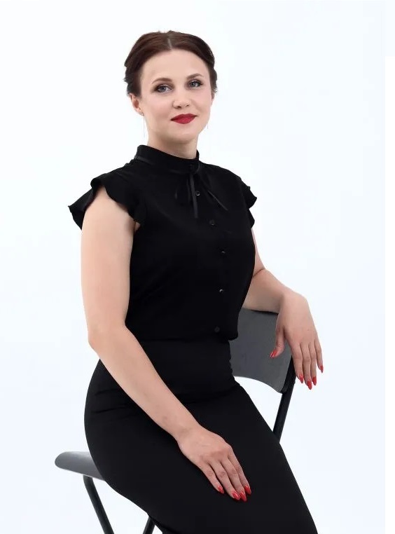Нацмер Юлия Олеговна.